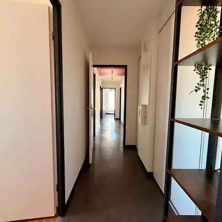 Jouhaux - T5 Avec 4 2 Salles De Bain Et Terrasse * Bordeaux