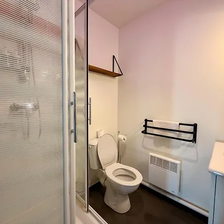 Jouhaux - T5 Avec 4 2 Salles De Bain Et Terrasse *